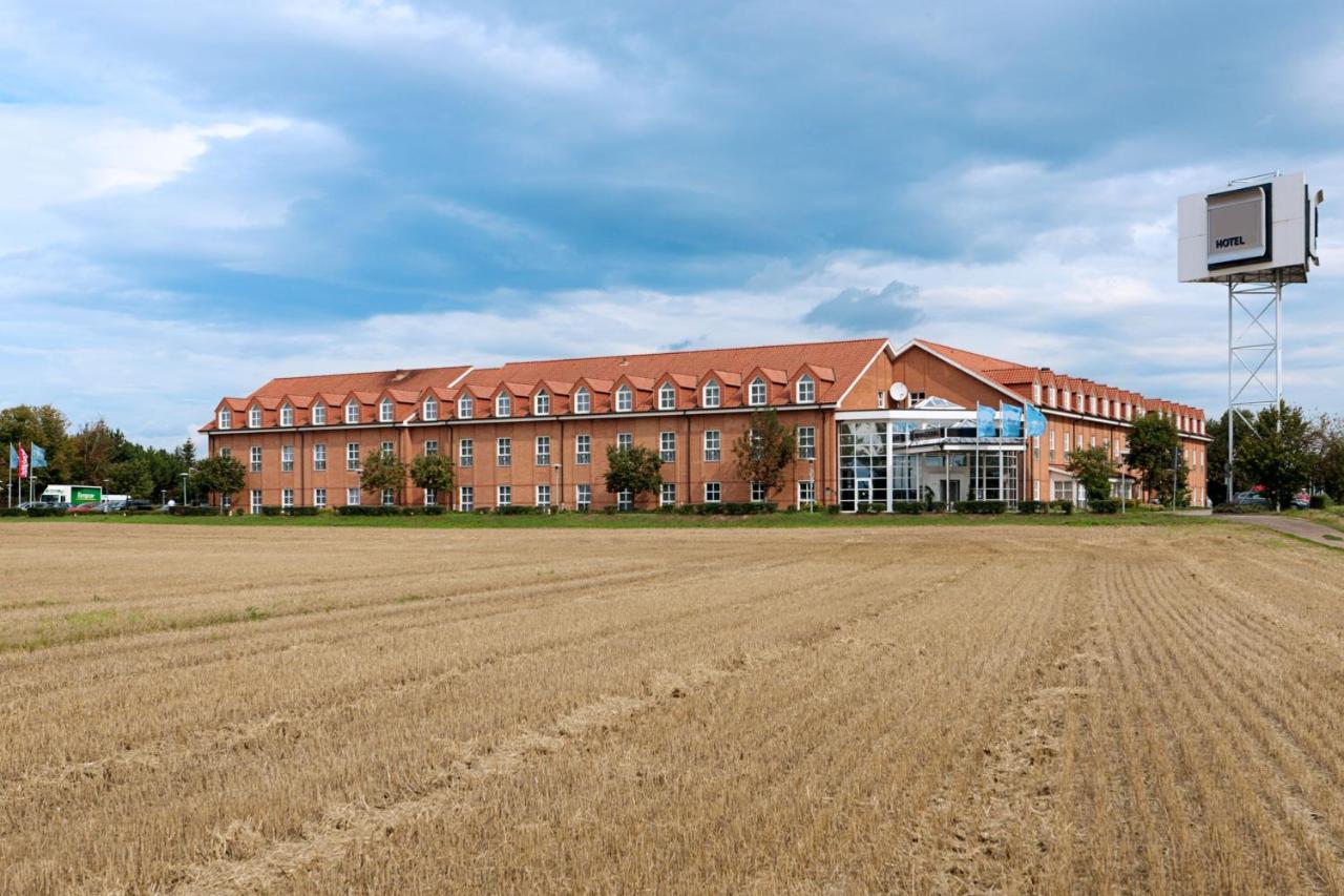 Hotel Courtyard By Marriott Magdeburg Barleben Exteriér fotografie